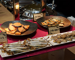 朝食ビュッフェ